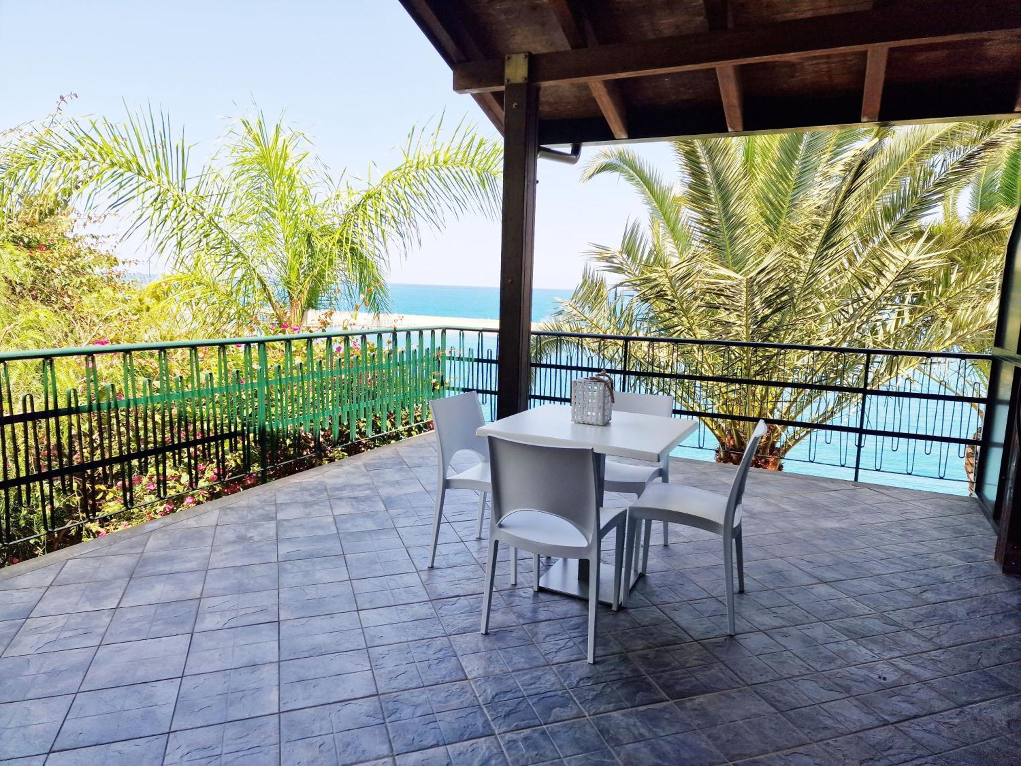 Villa Anita Apartments Capo d'Orlando Room photo